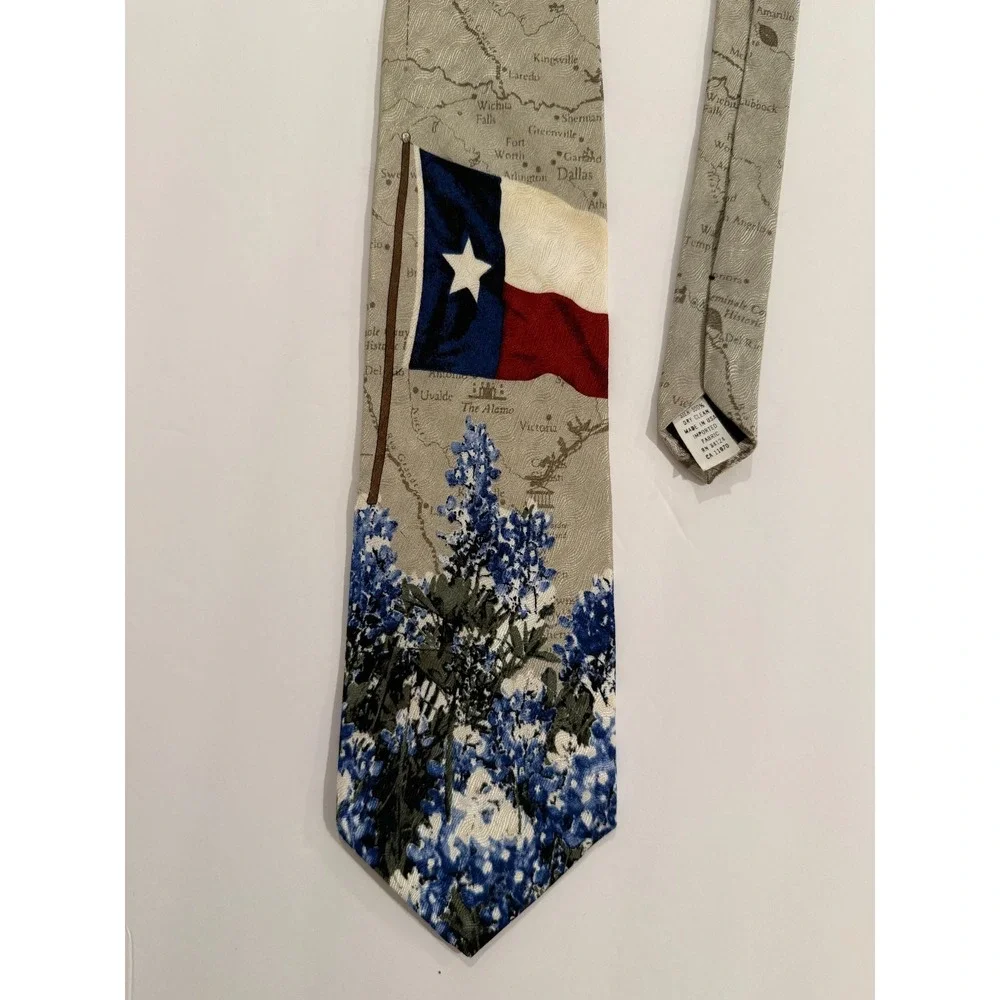 RM STYLE 1999 Vintage Flag And Blue Bonnets 100% Silk Tie - Picture 4 of 4